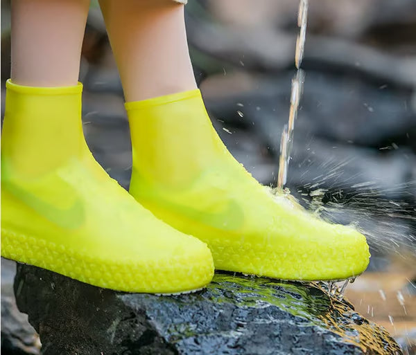 🔥Hot Sale 50% OFF🔥 Stop Soaked Sneakers! Heavy-Duty Rain Shoe Covers – Anti-Slip & Fold Into Your Bag 🌧️